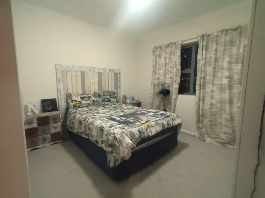 To Let 2 Bedroom Property for Rent in Whispering Pines Western Cape